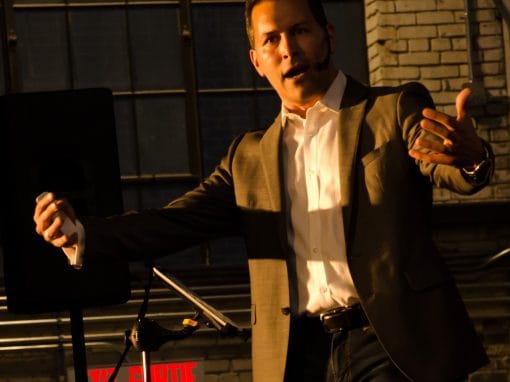 Eric Deschamps – Professional Speaker 1